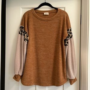 New with tags, Bibi top. Size small.